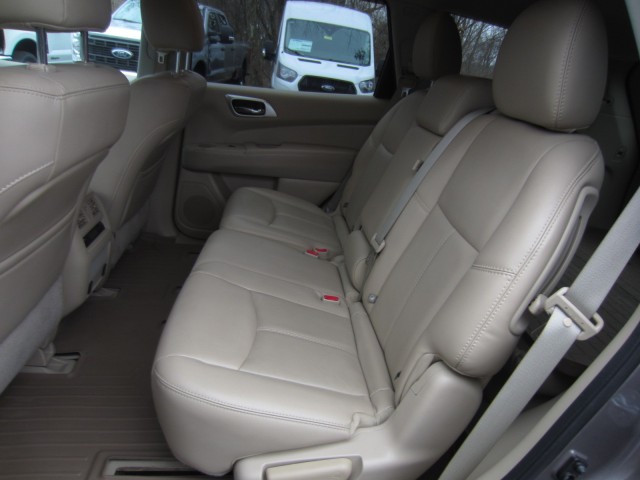 used 2014 Nissan Pathfinder car, priced at $12,895