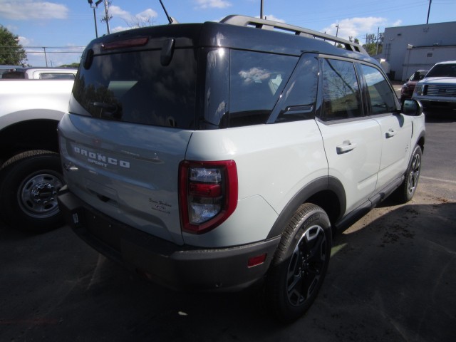 new 2024 Ford Bronco Sport car, priced at $36,998