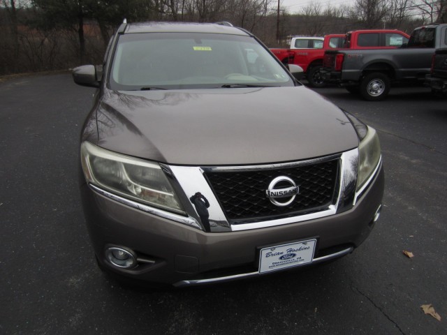 used 2014 Nissan Pathfinder car, priced at $12,895