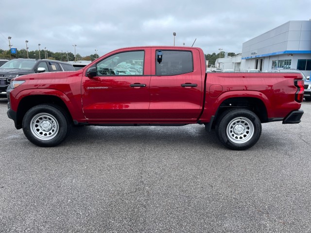 new 2024 Chevrolet Colorado car, priced at $35,470