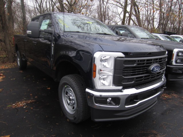 new 2024 Ford F-350 car, priced at $54,999