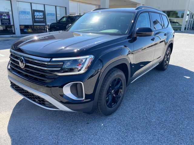 new 2024 Volkswagen Atlas car, priced at $45,499