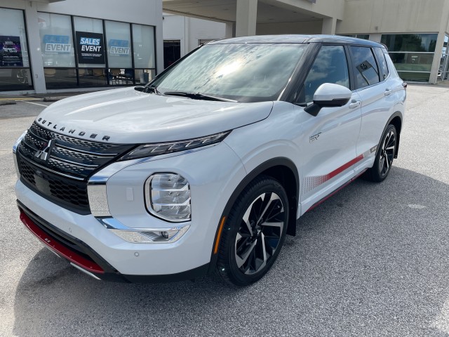 new 2024 Mitsubishi Outlander Plug-In Hybrid car, priced at $47,605