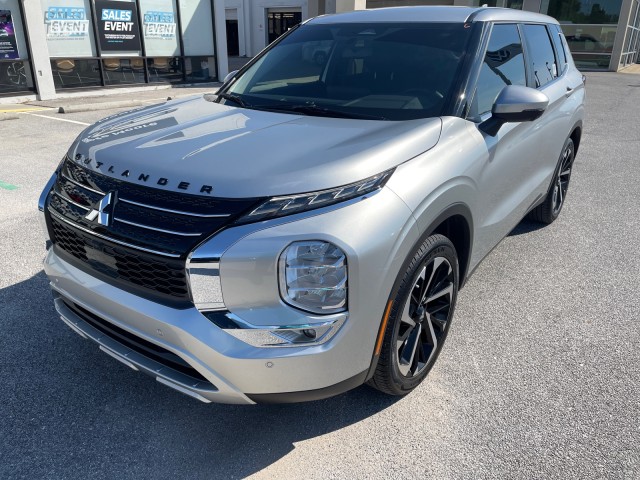 used 2022 Mitsubishi Outlander car, priced at $27,995