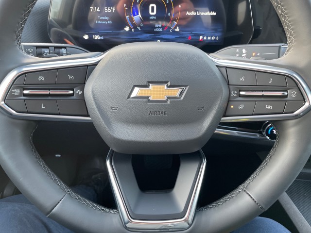 new 2025 Chevrolet Equinox car, priced at $33,490