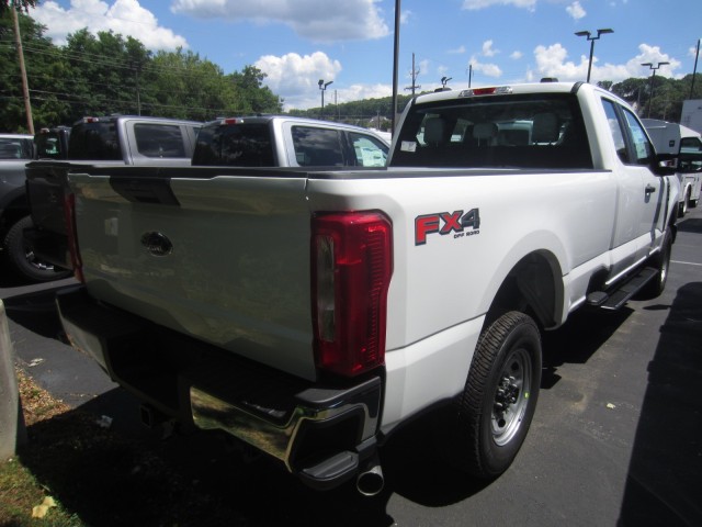 new 2024 Ford F-250 car, priced at $53,555