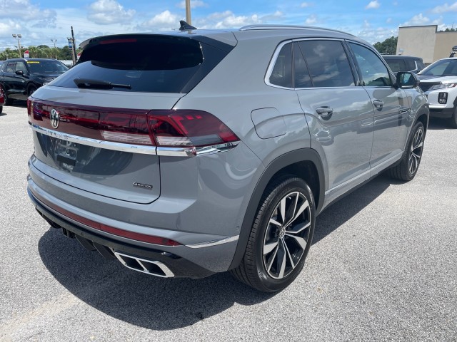 new 2024 Volkswagen Atlas Cross Sport car, priced at $50,699