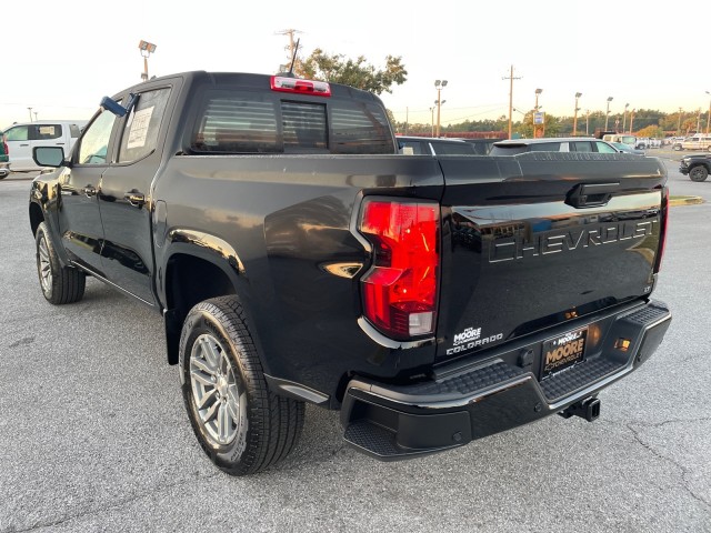 new 2024 Chevrolet Colorado car, priced at $37,700