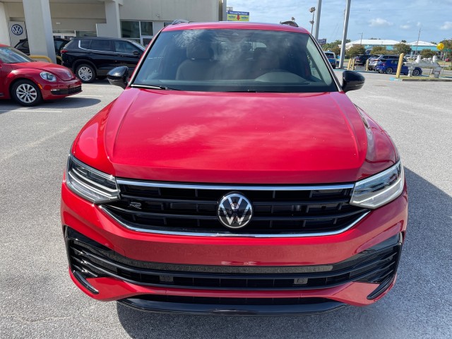 new 2024 Volkswagen Tiguan car, priced at $34,999