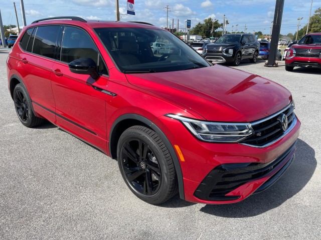 new 2024 Volkswagen Tiguan car, priced at $34,999