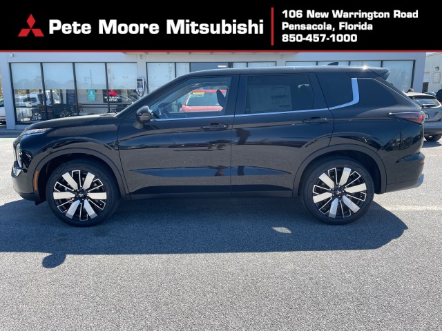 new 2025 Mitsubishi Outlander car, priced at $38,320