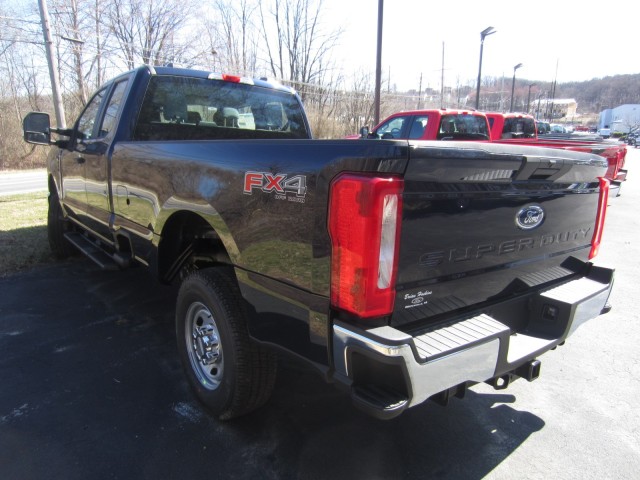 new 2025 Ford F-250 car, priced at $55,160