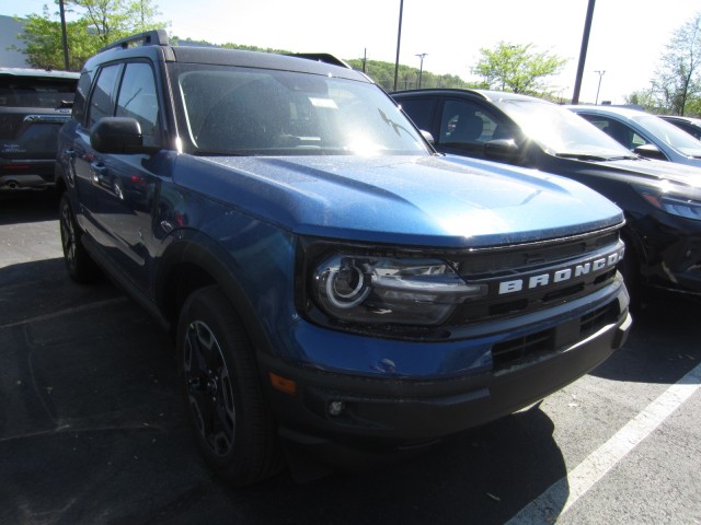 new 2024 Ford Bronco Sport car, priced at $37,895