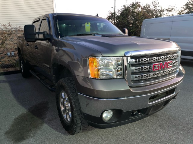 used 2014 GMC Sierra 2500HD car, priced at $15,995