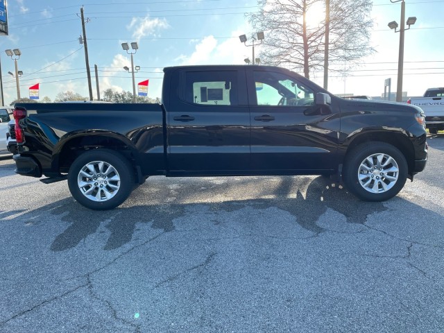 new 2024 Chevrolet Silverado 1500 car, priced at $47,290