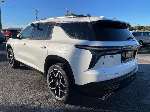 new 2025 Chevrolet Traverse car, priced at $57,490