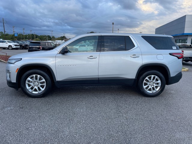 used 2022 Chevrolet Traverse car, priced at $29,995