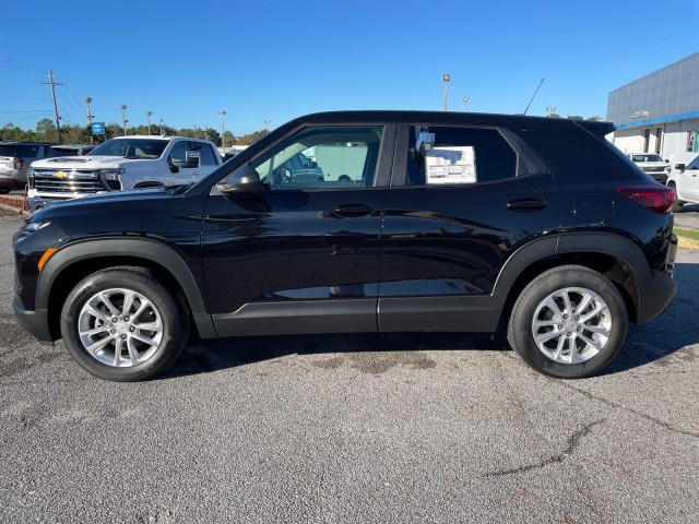 new 2025 Chevrolet TrailBlazer car, priced at $25,285