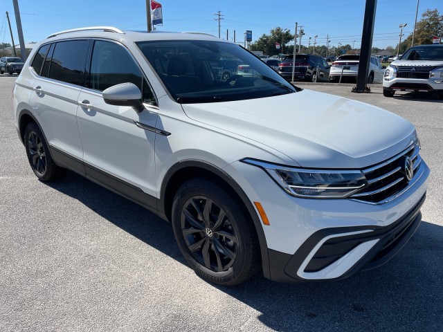 new 2024 Volkswagen Tiguan car