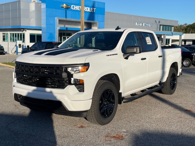 new 2025 Chevrolet Silverado 1500 car, priced at $49,640