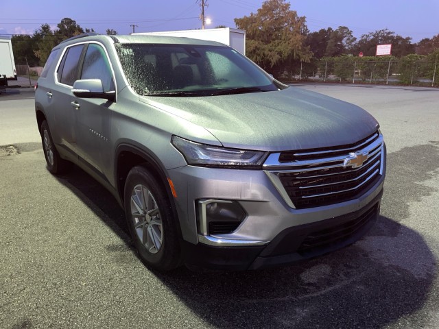 used 2023 Chevrolet Traverse car, priced at $34,995