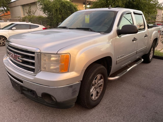 used 2013 GMC Sierra 1500 car, priced at $13,995