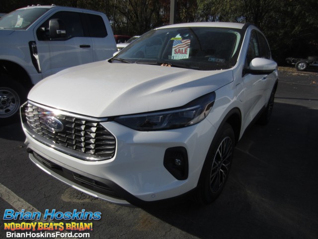 new 2025 Ford Escape car, priced at $43,495
