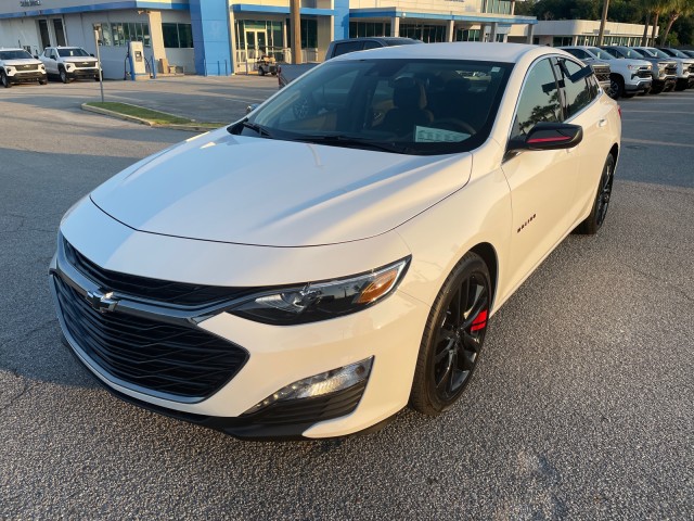 new 2025 Chevrolet Malibu car, priced at $30,490