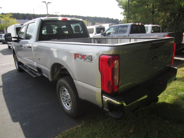 new 2024 Ford F-250 car, priced at $56,120