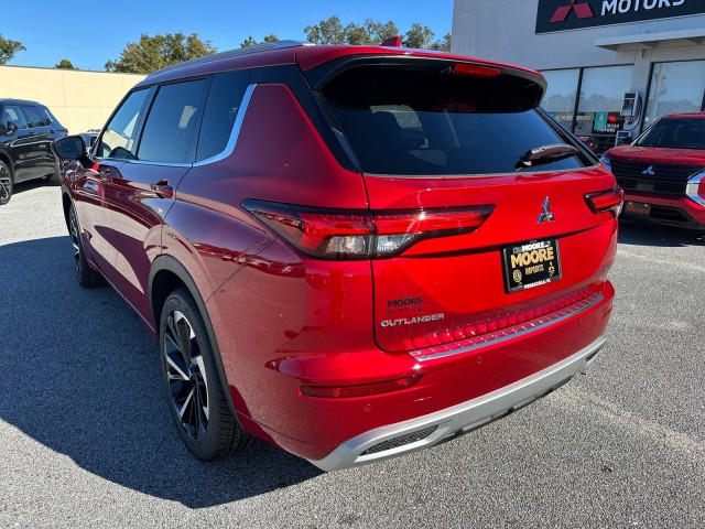 new 2024 Mitsubishi Outlander car, priced at $40,540