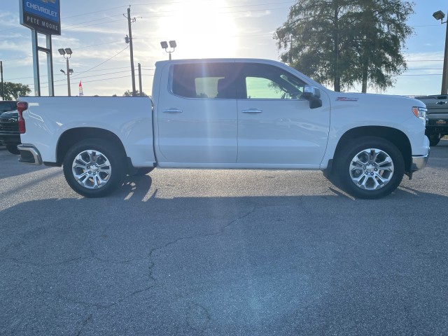 used 2024 Chevrolet Silverado 1500 car, priced at $57,995