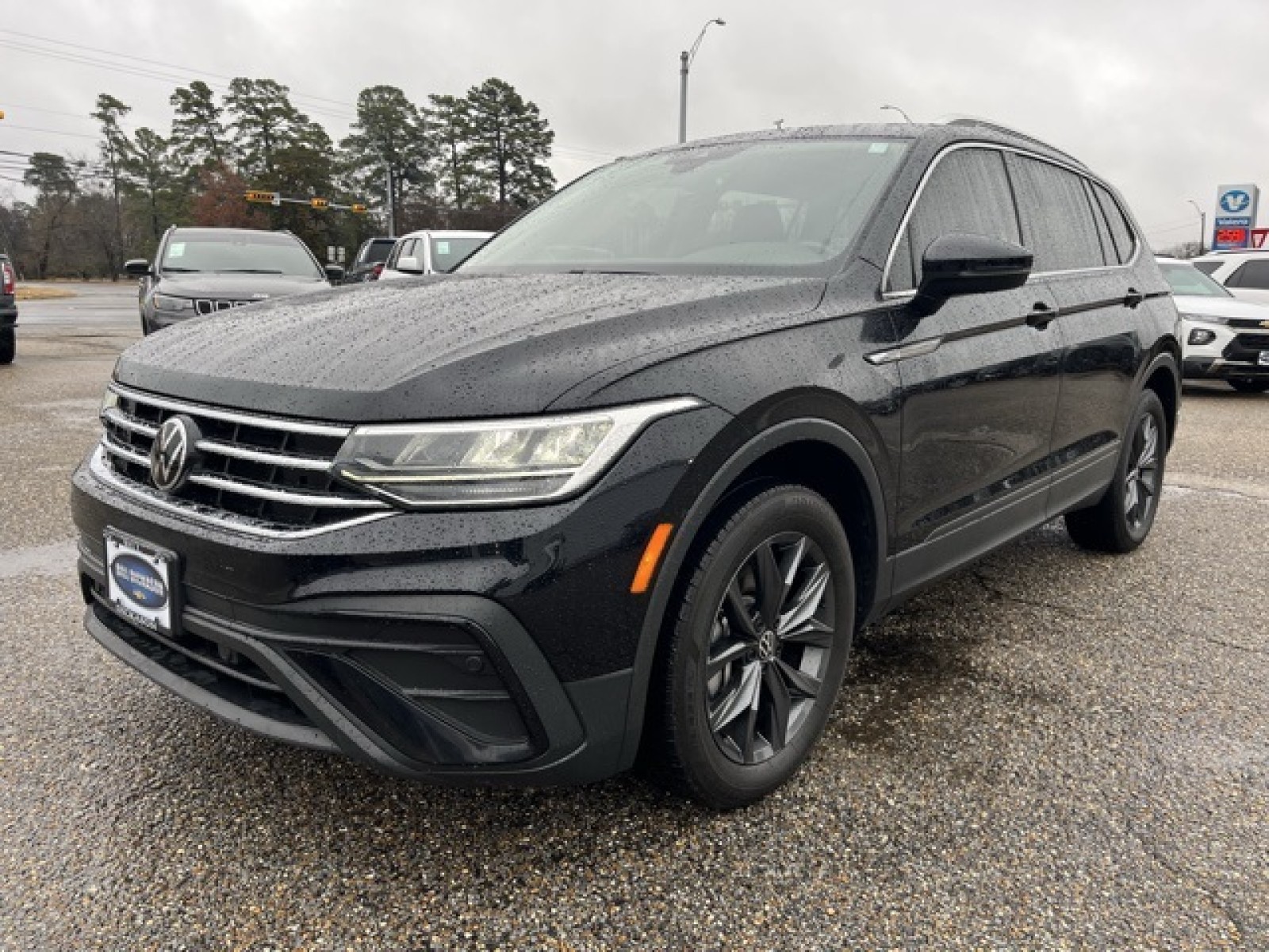 used 2023 Volkswagen Tiguan car, priced at $23,512