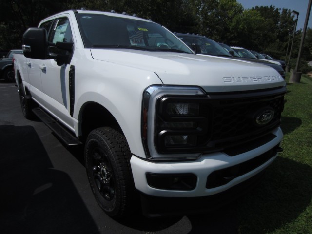 new 2024 Ford F-250 car, priced at $67,990