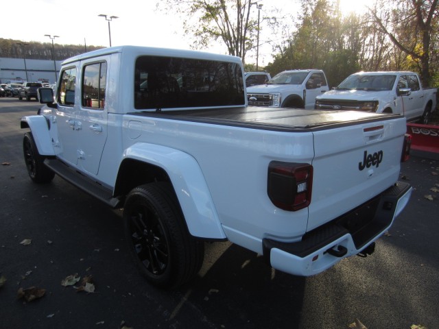 used 2022 Jeep Gladiator car, priced at $36,895