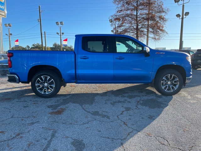 new 2025 Chevrolet Silverado 1500 car, priced at $62,315