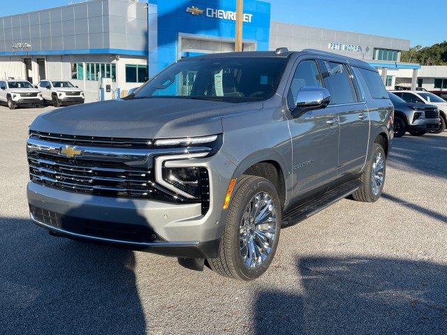 new 2025 Chevrolet Suburban car, priced at $81,875