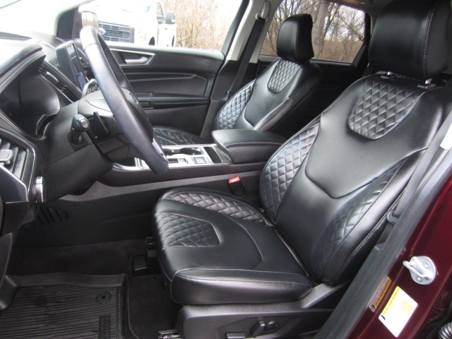 used 2023 Ford Edge car, priced at $31,895