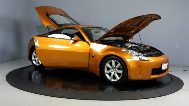 used 2005 Nissan 350Z car, priced at $17,495