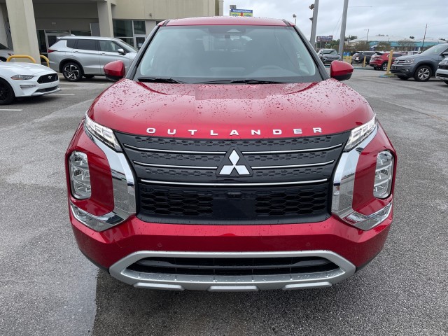 new 2024 Mitsubishi Outlander car, priced at $34,585