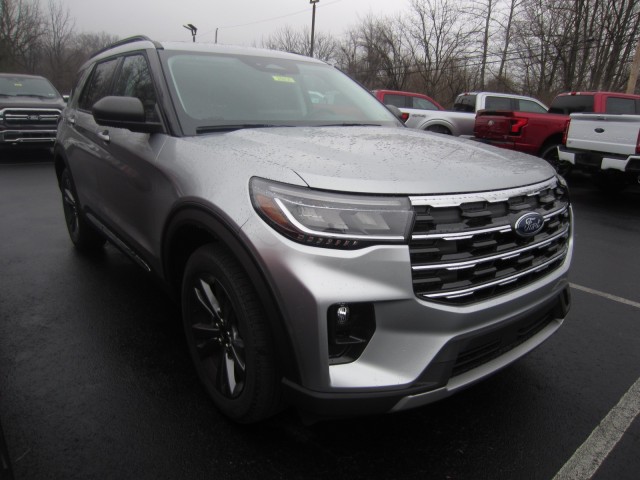 new 2025 Ford Explorer car, priced at $50,060