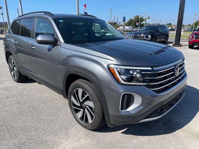 new 2024 Volkswagen Atlas car, priced at $42,199