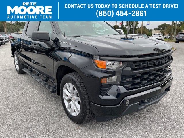 used 2022 Chevrolet Silverado 1500 car, priced at $32,895