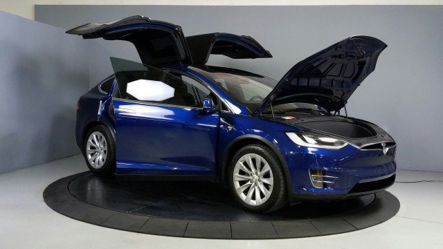 used 2018 Tesla Model X car, priced at $35,999