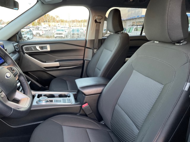 used 2023 Ford Explorer car, priced at $38,995