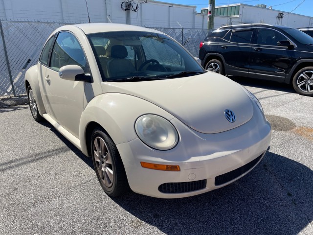 used 2008 Volkswagen New Beetle Coupe car, priced at $6,995