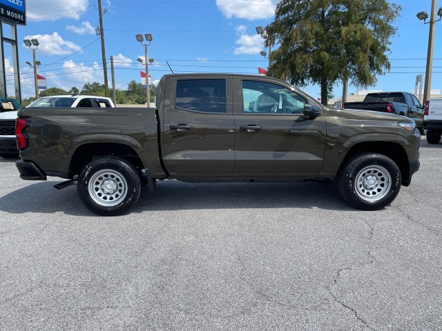 new 2024 Chevrolet Colorado car, priced at $34,975