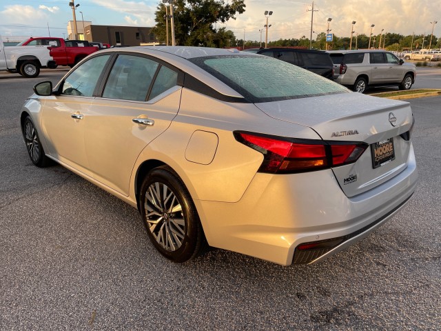 used 2024 Nissan Altima car, priced at $24,995