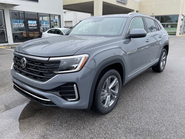 new 2024 Volkswagen Atlas Cross Sport car, priced at $47,399