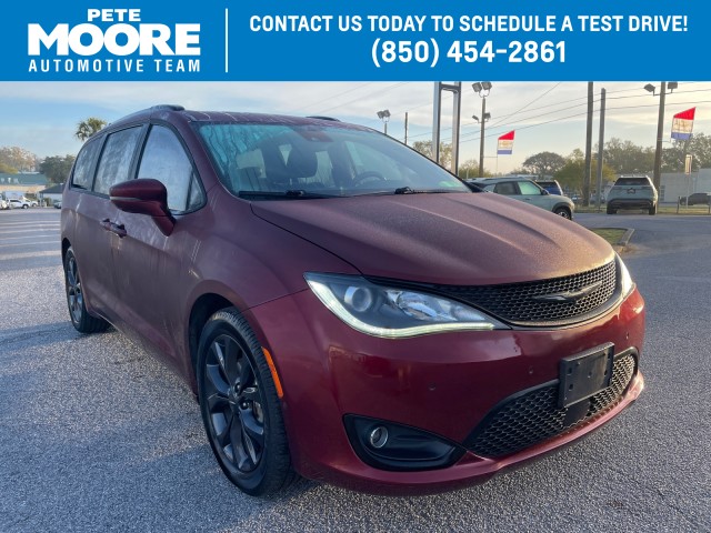 used 2020 Chrysler Pacifica car, priced at $23,995