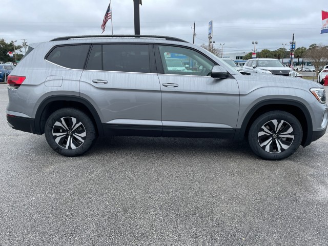 new 2025 Volkswagen Atlas car